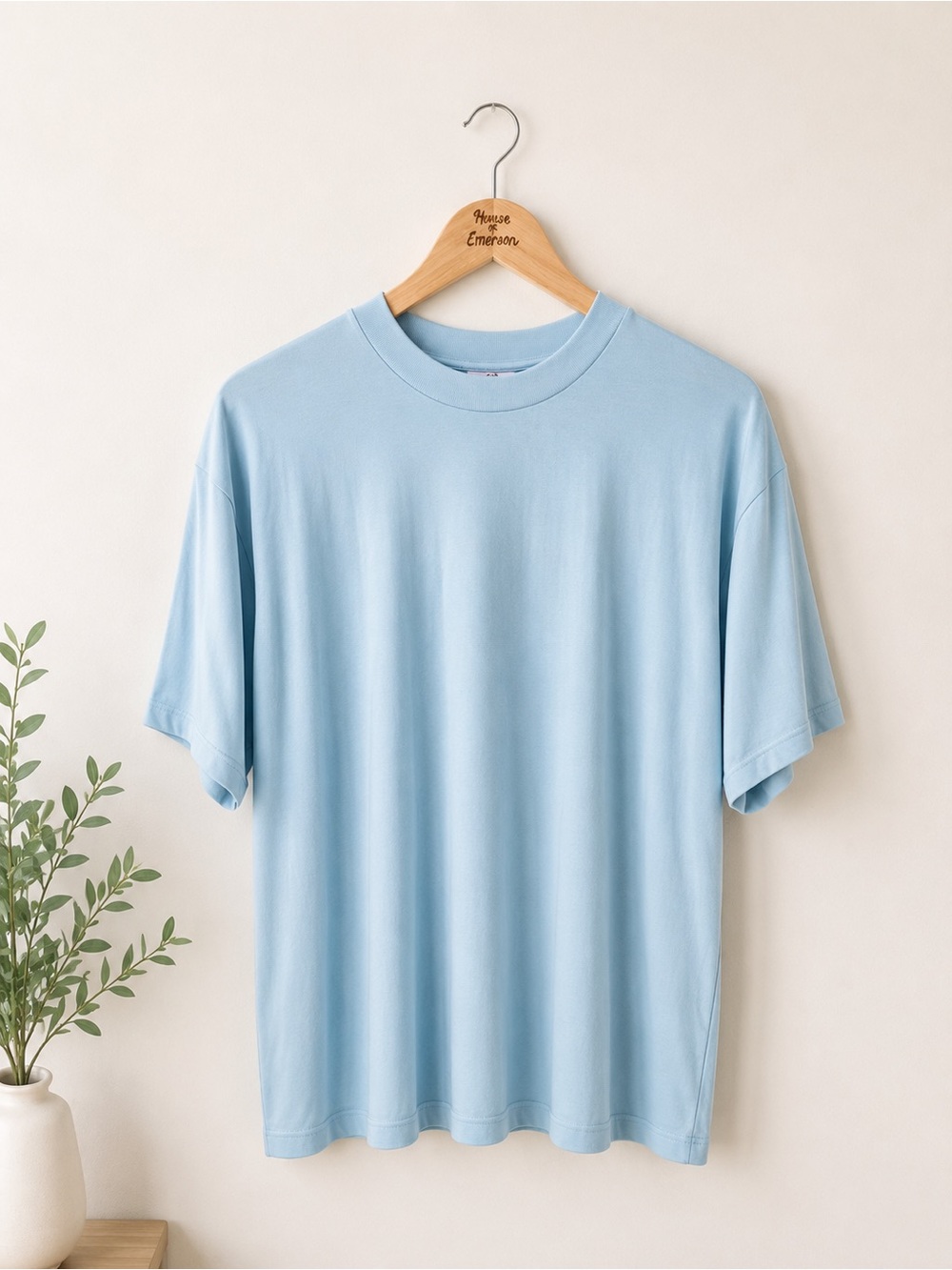 GeeGee Light Blue Classic Crewneck T-Shirt Size S NWT